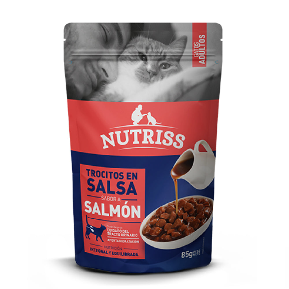 Nutriss Gatos trocitos en salsa sabor Salmón